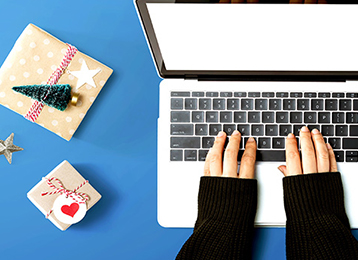 laptop and gifts