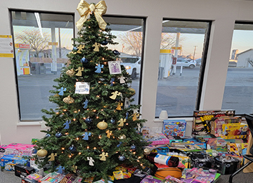 photo of Christmas tree with presents